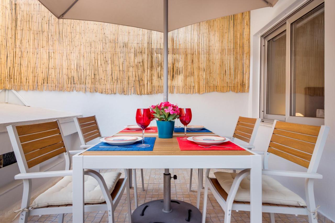 Exquisite Retreat In A Traditional Area Of Porto Buitenkant foto